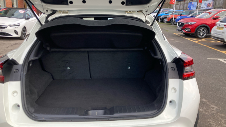 Nissan Juke 1.0 DiG-T 114 N-Connecta 5dr Petrol Hatchback